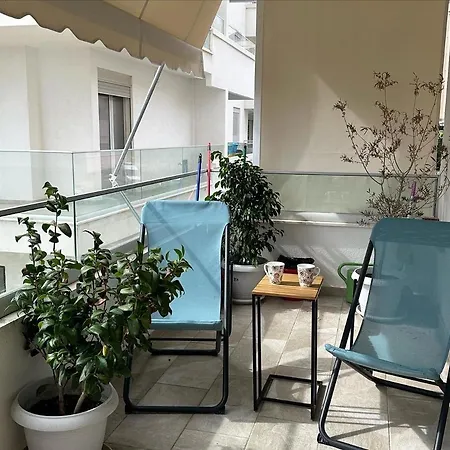 Clara Apartment *